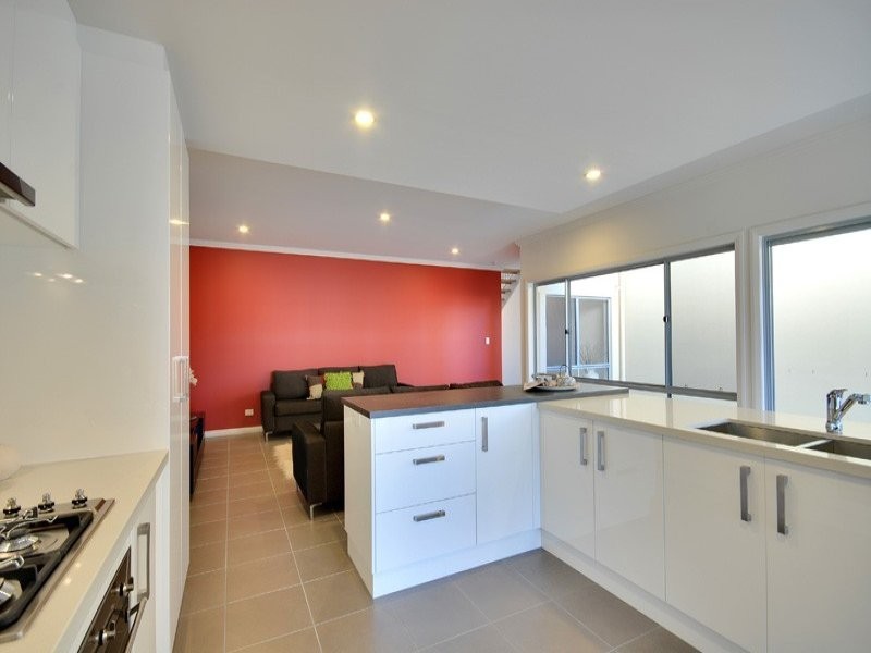 20 Mowbray Street, Mawson Lakes SA 5095