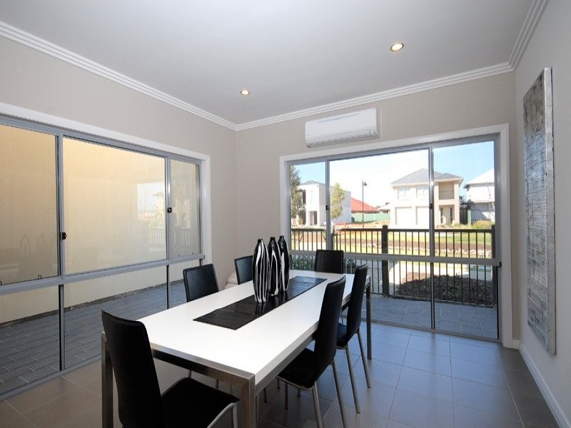 20 Mowbray Street, Mawson Lakes SA 5095