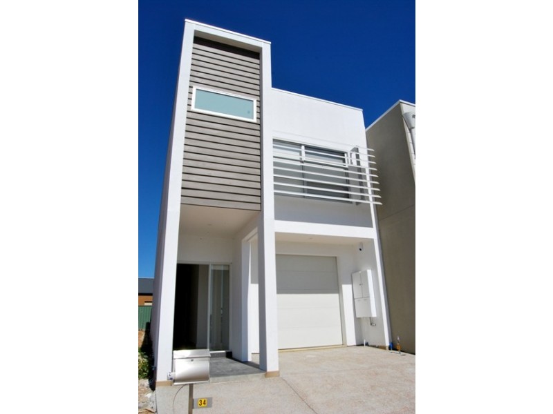 34 Broadwater Crescent, Mawson Lakes SA 5095