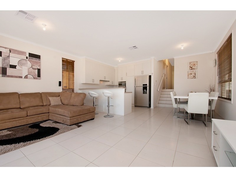 9 Southbury Road, Enfield SA 5085