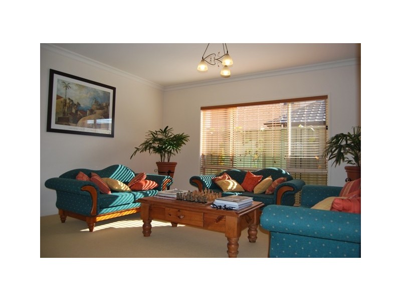 33 The Walk, Mawson Lakes SA 5095