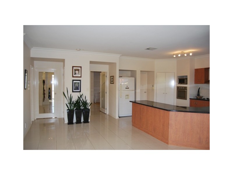 33 The Walk, Mawson Lakes SA 5095