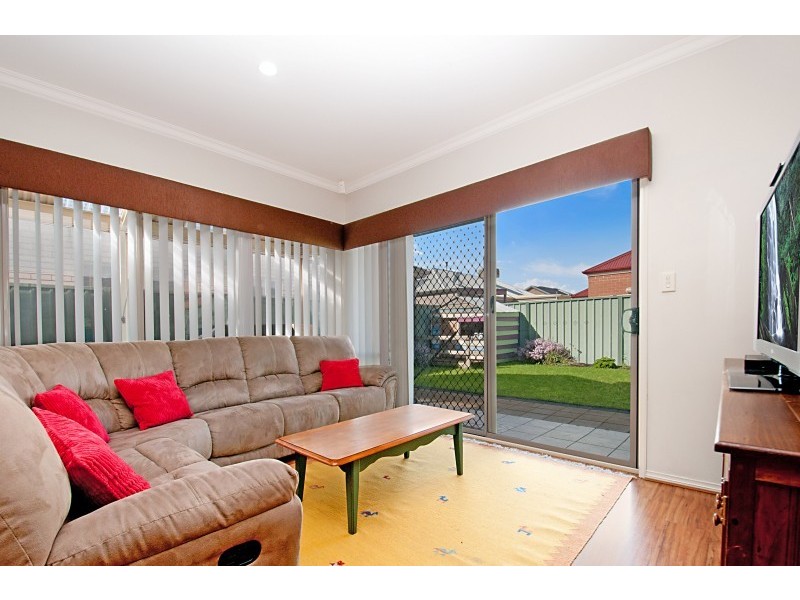 6 Heard Avenue, Mawson Lakes SA 5095