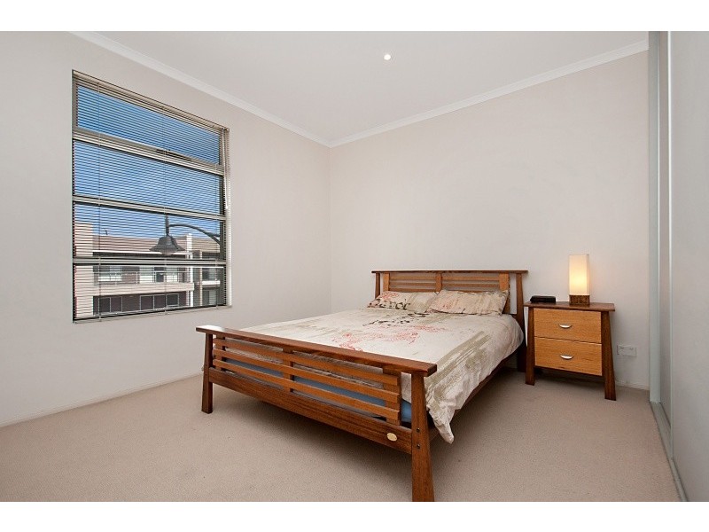 9/14-16 Hurtle Parade, Mawson Lakes SA 5095