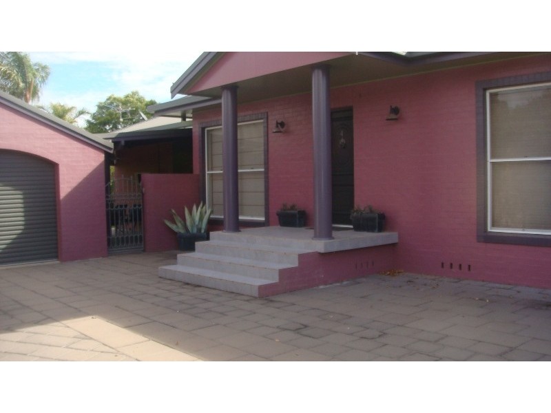 4 Melaleuca Close, Moree NSW 2400