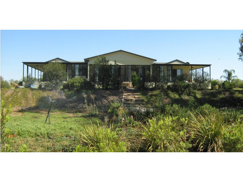 5 AHWAHNEE ROAD, Moree NSW 2400