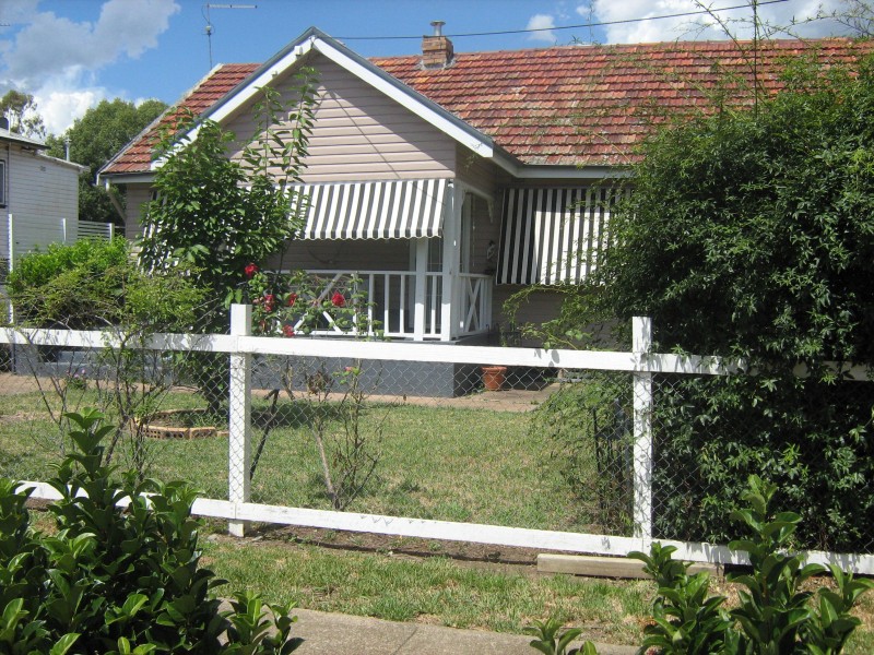 40 EDWARD STREET, Moree NSW 2400