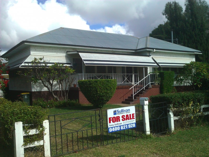 32 IRIS STREET, Moree NSW 2400