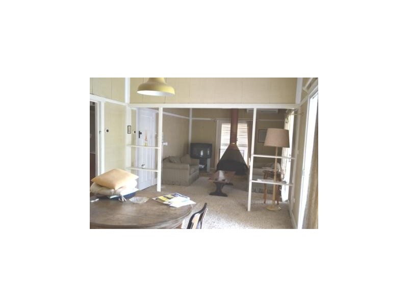 2 FROME STREET, Moree NSW 2400