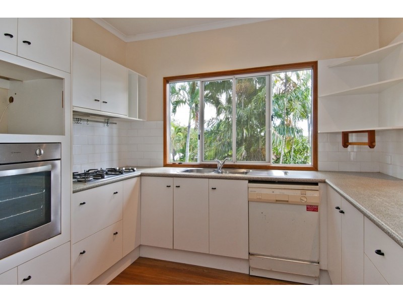 UNDER CONTRACT – 24 Toona Terrace, Redlynch QLD 4870