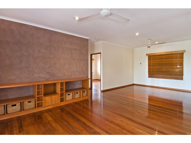 UNDER CONTRACT – 24 Toona Terrace, Redlynch QLD 4870