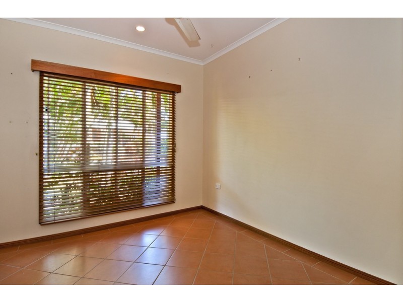 UNDER CONTRACT – 24 Toona Terrace, Redlynch QLD 4870