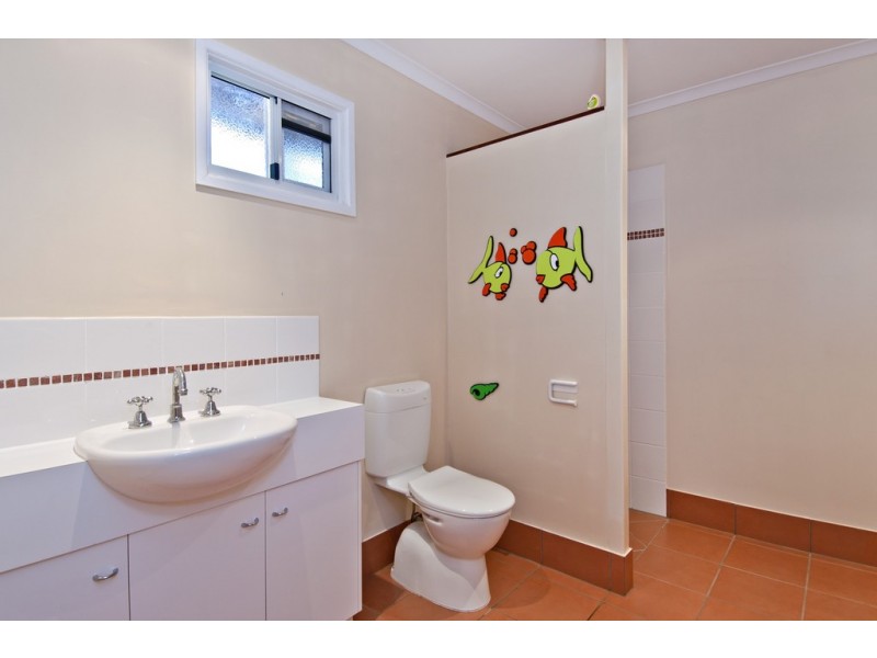 UNDER CONTRACT – 24 Toona Terrace, Redlynch QLD 4870