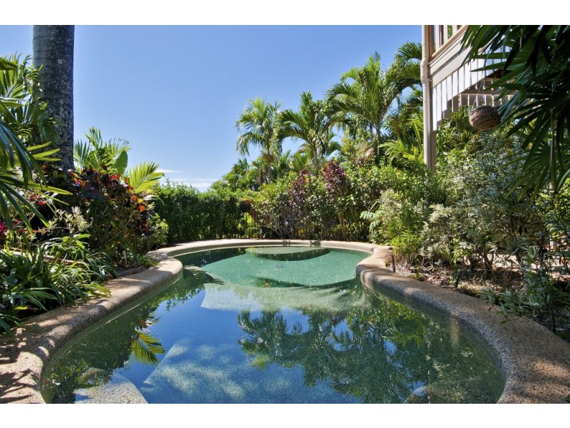 UNDER CONTRACT – 24 Toona Terrace, Redlynch QLD 4870