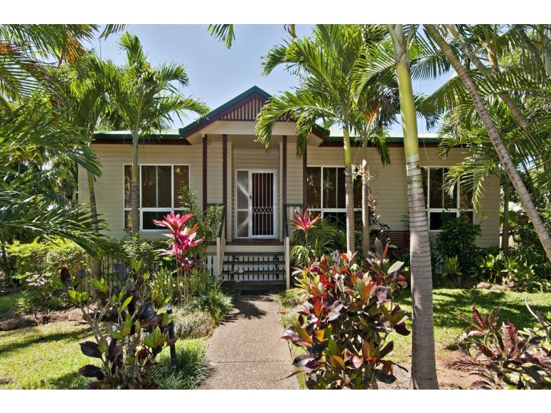 UNDER CONTRACT – 24 Toona Terrace, Redlynch QLD 4870