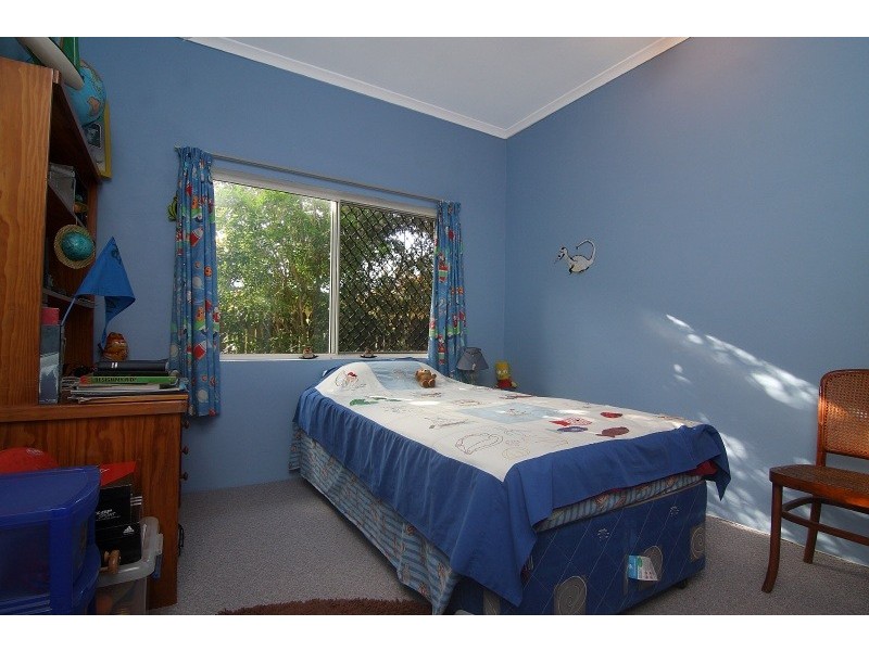 33 Pilosa Street, Redlynch QLD 4870