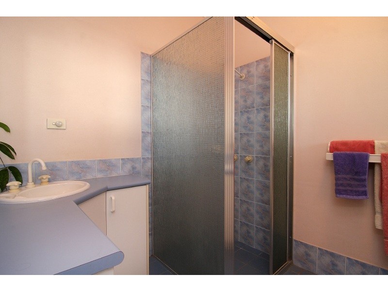 33 Pilosa Street, Redlynch QLD 4870