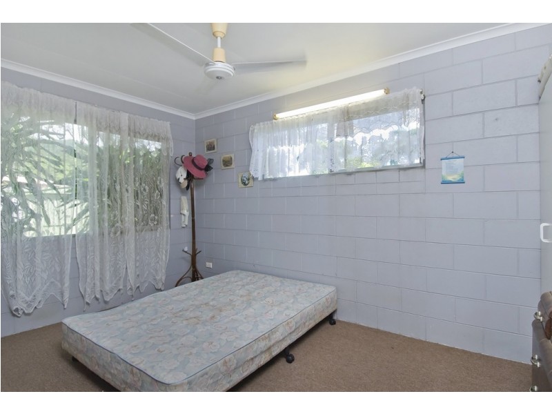 67 Yurongi Street, Caravonica QLD 4878