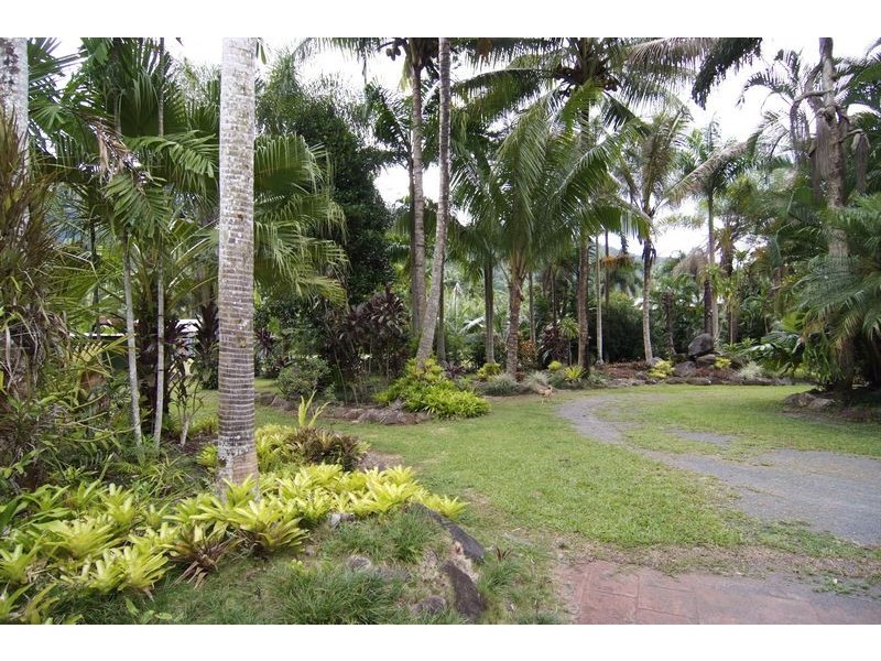 Lot 9 Zanzoo Close, Redlynch QLD 4870