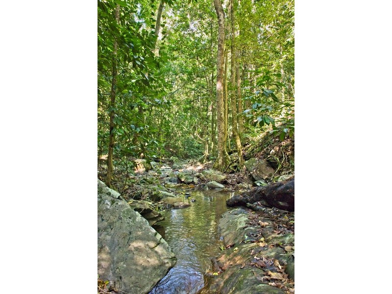 26-28 Woodridge Close, Redlynch QLD 4870
