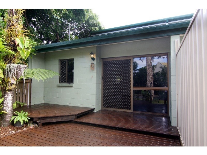 16/25-31 Hibiscus Lane, Holloways Beach QLD 4878