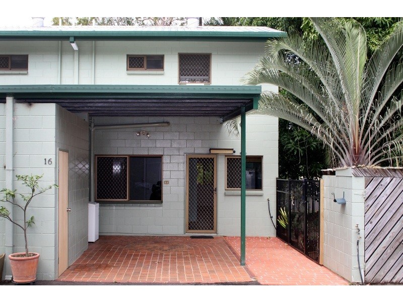 16/25-31 Hibiscus Lane, Holloways Beach QLD 4878