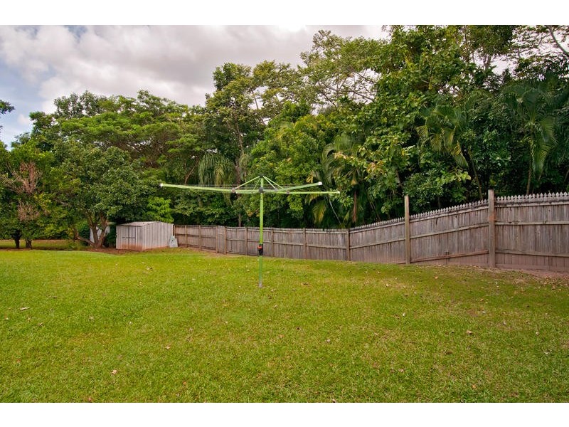 13 Macadamia Close, Redlynch QLD 4870