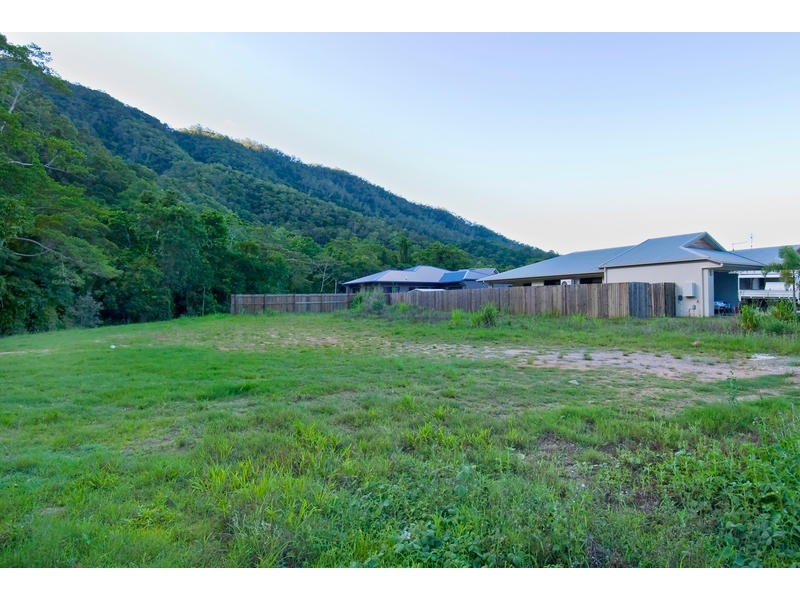 12 Stringer Close, Redlynch QLD 4870