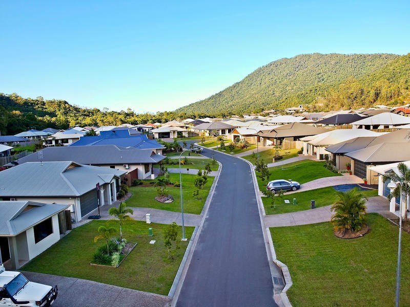 12 Stringer Close, Redlynch QLD 4870