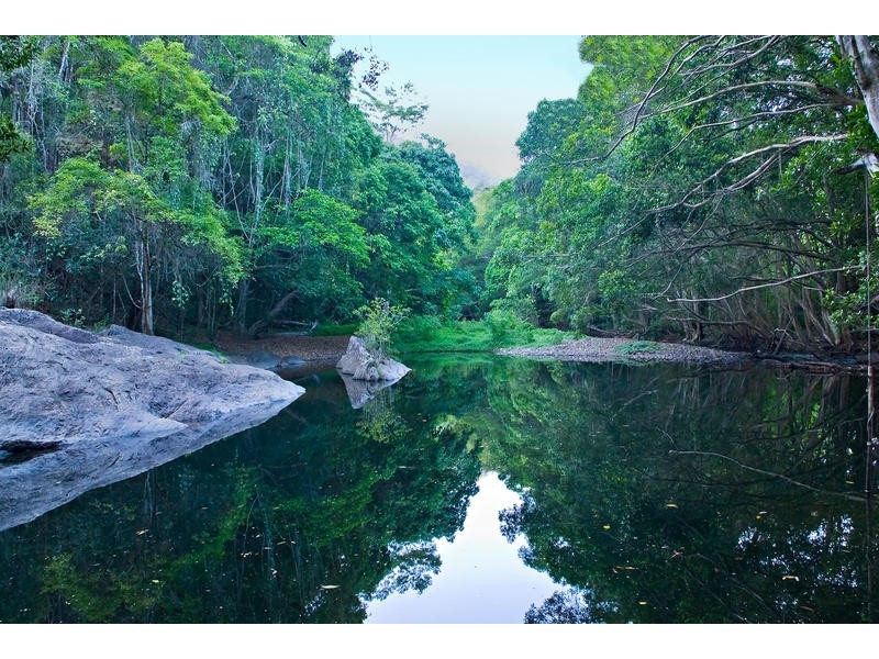 12 Stringer Close, Redlynch QLD 4870
