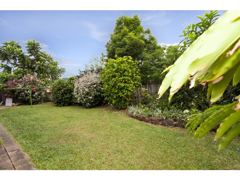 UNDER CONTRACT – 9 Spinos Street, Redlynch QLD 4870
