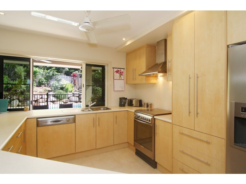 21 Pilosa Street, Redlynch QLD 4870