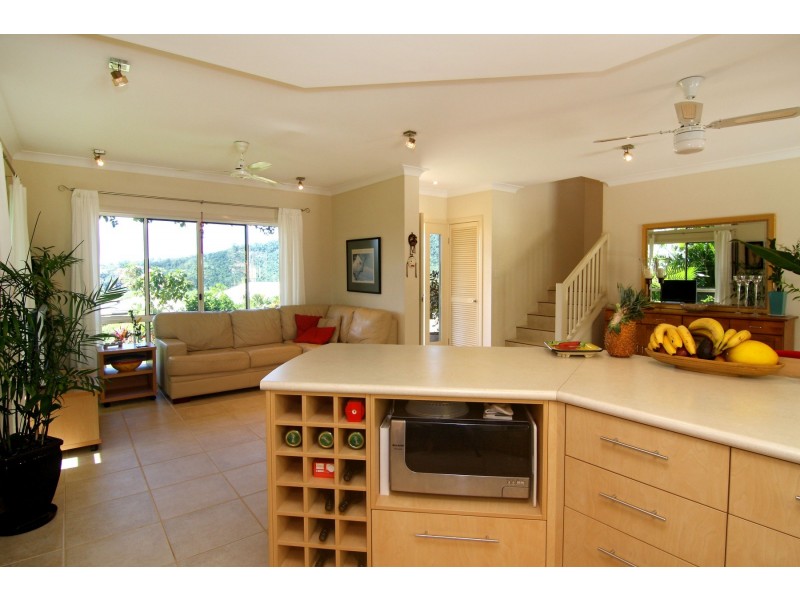 21 Pilosa Street, Redlynch QLD 4870