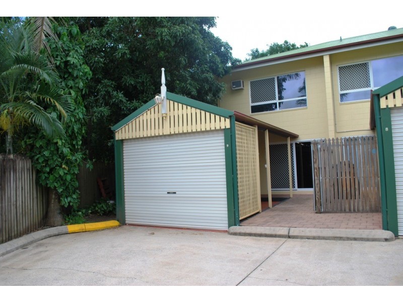 9/3 Tenni Street, Redlynch QLD 4870