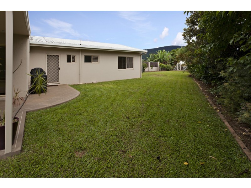 34 Mistletoe Close, Kamerunga QLD 4870