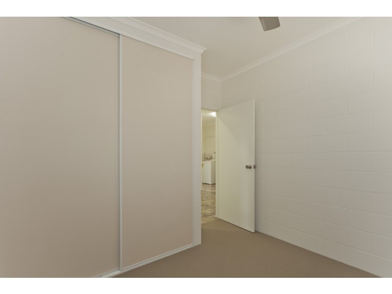 34 Mistletoe Close, Kamerunga QLD 4870