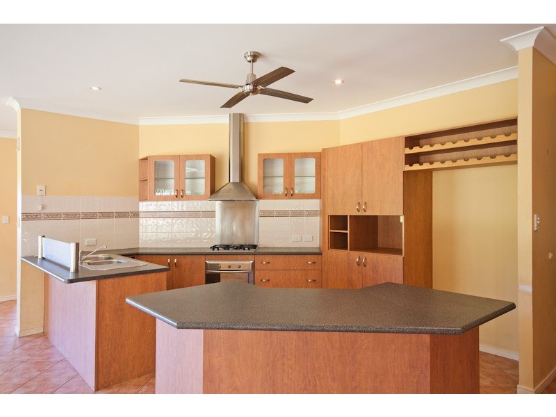 41 Daphne Drive, Redlynch QLD 4870