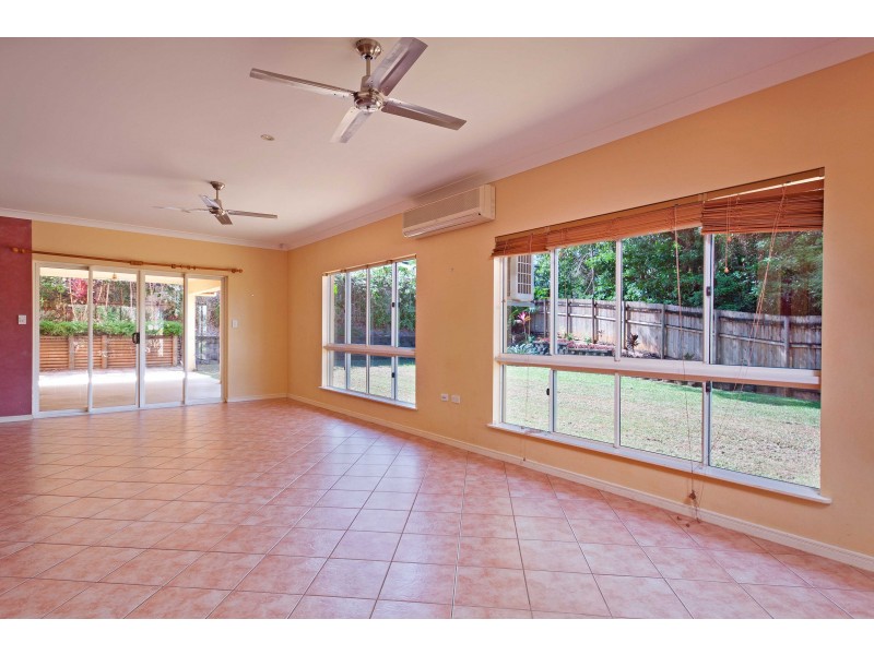 41 Daphne Drive, Redlynch QLD 4870