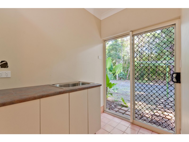 41 Daphne Drive, Redlynch QLD 4870