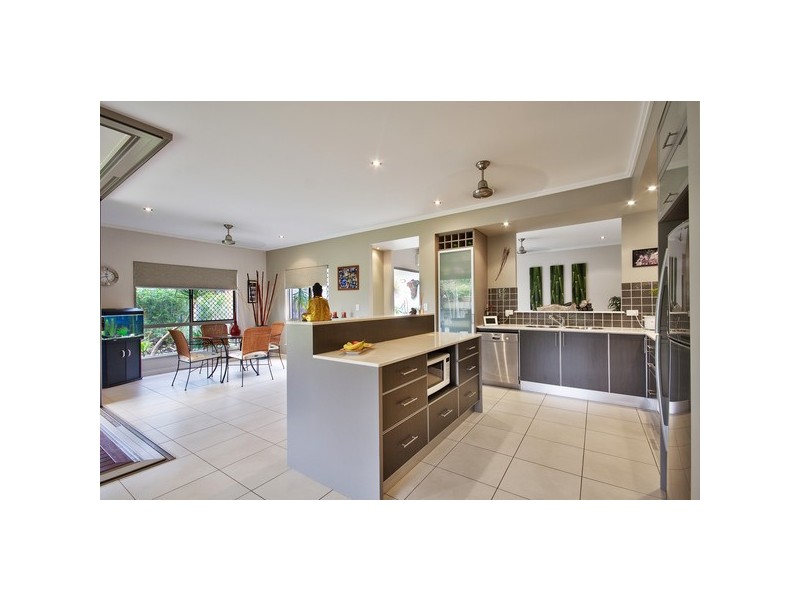 11 Lum Jim Street, Redlynch QLD 4870