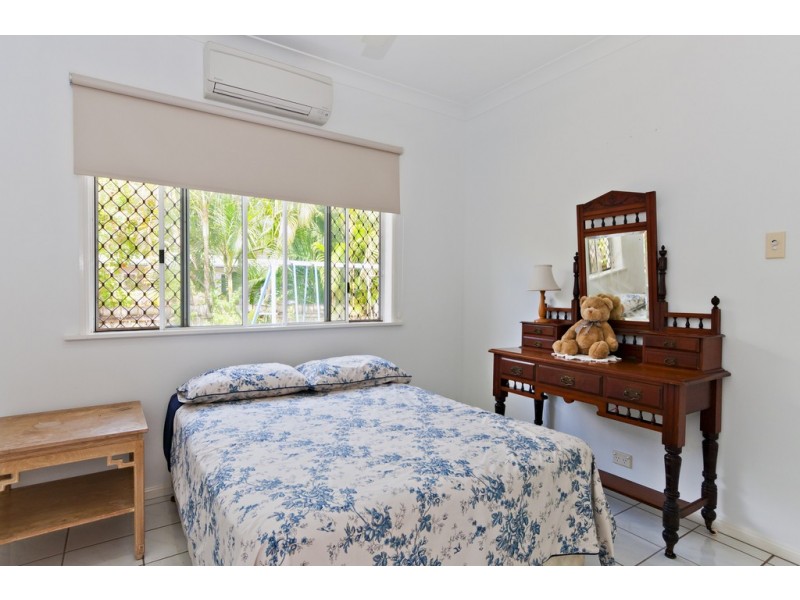 2 Terminalia Street, Redlynch QLD 4870