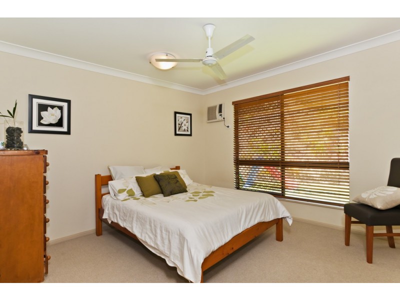 65 William Hickey Street, Redlynch QLD 4870