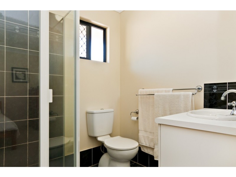 65 William Hickey Street, Redlynch QLD 4870