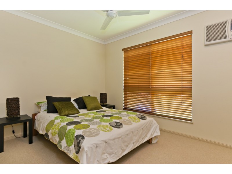 65 William Hickey Street, Redlynch QLD 4870