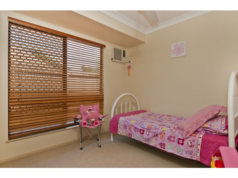 65 William Hickey Street, Redlynch QLD 4870