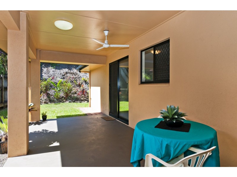 65 William Hickey Street, Redlynch QLD 4870