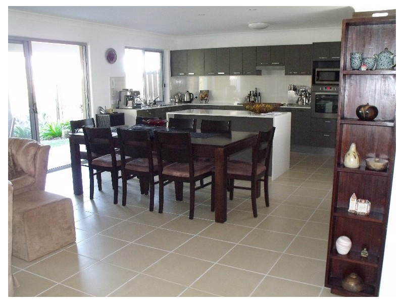 47/11 Dunes Court, Peregian Springs QLD 4573