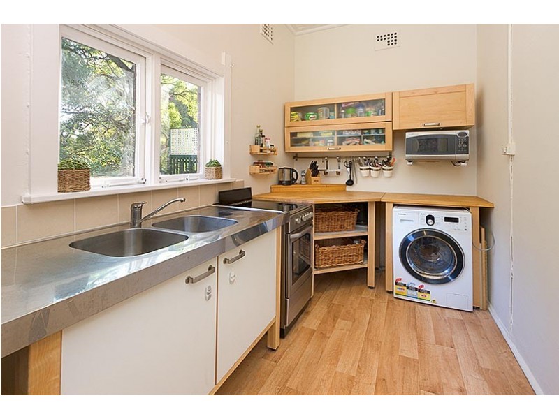 11 Beresford Ave, Chatswood NSW 2067