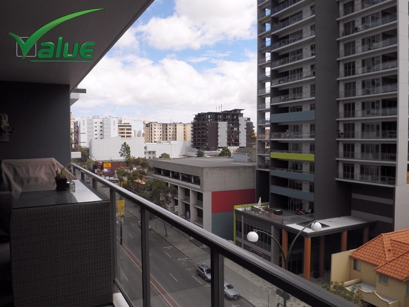 72/131 Adelaide Terrace, East Perth WA 6004