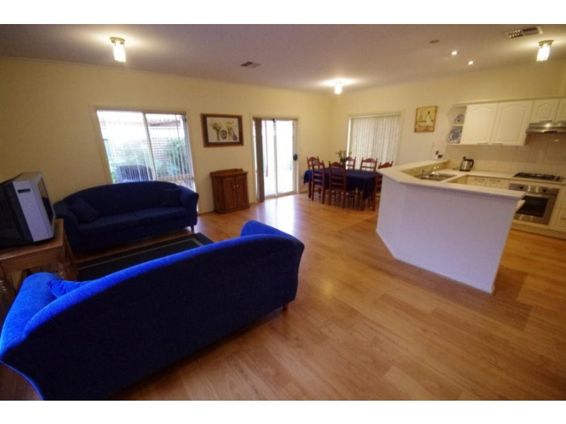 2 Banrock Place, Mawson Lakes SA 5095
